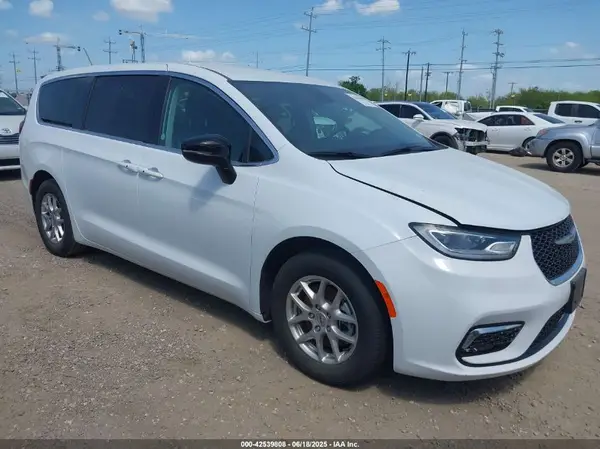 2C4RC1BGXRR145550 2024 CHRYSLER PACIFICA - Image 1