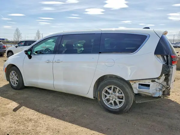 2C4RC1BGXRR159013 2024 CHRYSLER PACIFICA - Image 2