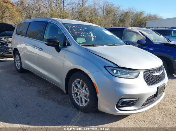 2C4RC1BGXRR159349 2024 CHRYSLER PACIFICA - Image 1