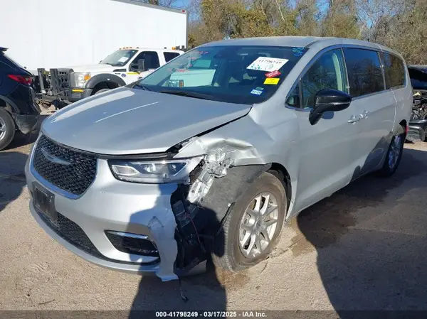 2C4RC1BGXRR159349 2024 CHRYSLER PACIFICA - Image 2