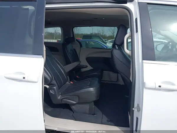 2C4RC1BGXRR165698 2024 CHRYSLER PACIFICA - Image 8
