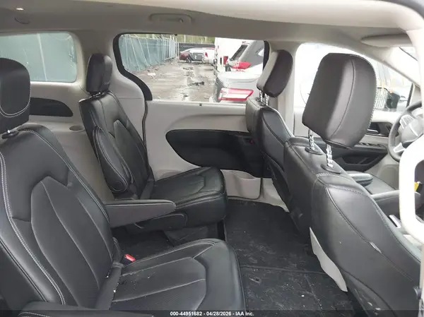 2C4RC1BGXRR171582 2024 CHRYSLER PACIFICA - Image 8