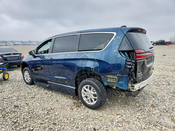 2C4RC1BGXSR517474 2025 CHRYSLER PACIFICA - Image 2