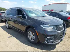 2C4RC1BGXSR530015 2025 CHRYSLER PACIFICA