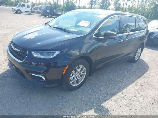 2C4RC1BGXSR544870 2025 CHRYSLER PACIFICA - Image 2