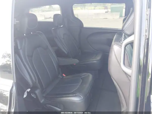 2C4RC1BGXSR544870 2025 CHRYSLER PACIFICA - Image 8