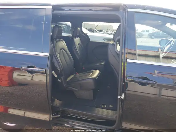 2C4RC1BGXSR552211 2025 CHRYSLER PACIFICA - Image 8