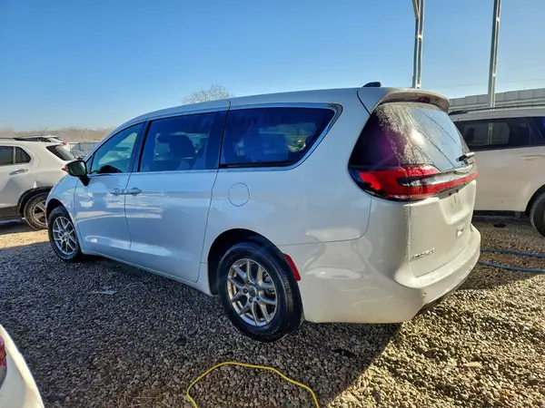 2C4RC1BGXSR552838 2025 CHRYSLER PACIFICA - Image 2