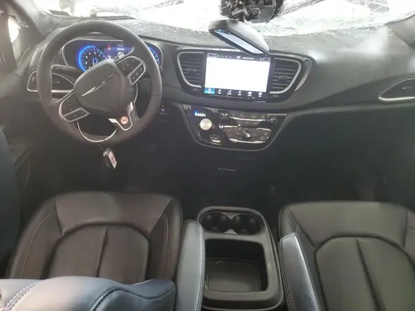 2C4RC1BGXSR552905 2025 CHRYSLER PACIFICA - Image 8