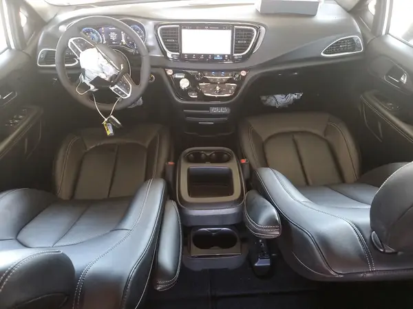 2C4RC1BGXSR554749 2025 CHRYSLER PACIFICA - Image 8