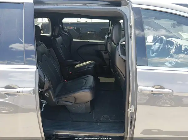 2C4RC1BGXSR554797 2025 CHRYSLER PACIFICA - Image 8