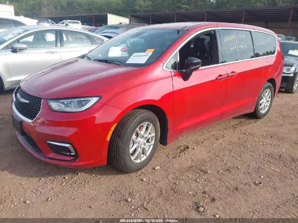 2C4RC1BGXSR600211 2025 CHRYSLER PACIFICA - Image 2