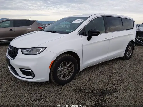 2C4RC1BGXSR601181 2025 CHRYSLER PACIFICA - Image 2