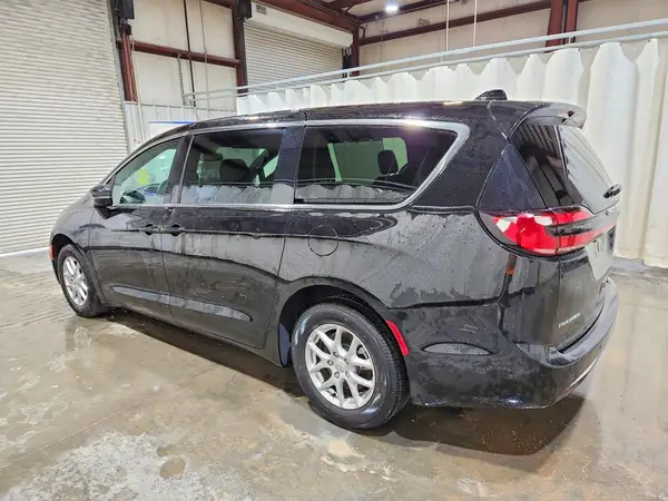 2C4RC1BGXSR614741 2025 CHRYSLER PACIFICA - Image 2