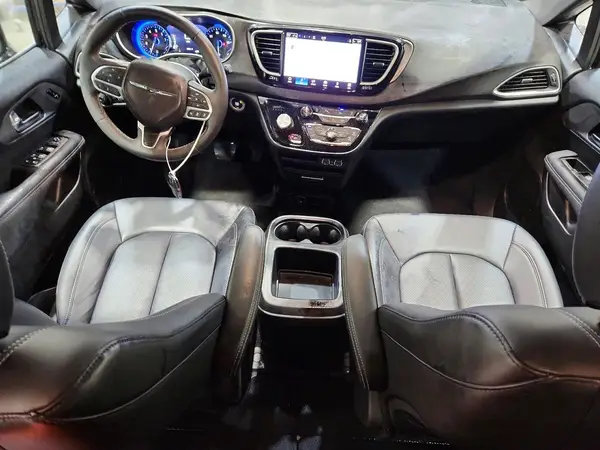 2C4RC1BGXSR614741 2025 CHRYSLER PACIFICA - Image 8