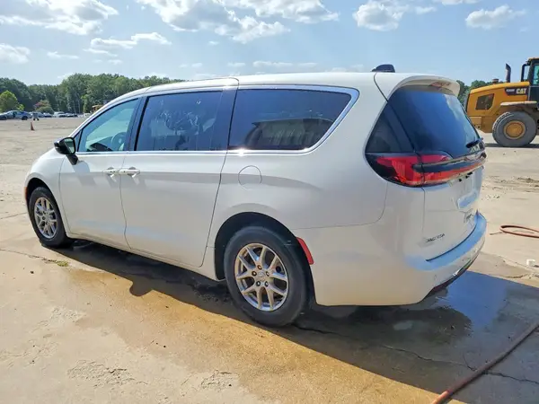2C4RC1BGXTR160833 2026 CHRYSLER PACIFICA - Image 2