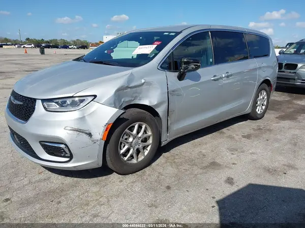 2C4RC1BGXTR171671 2026 CHRYSLER PACIFICA - Image 2