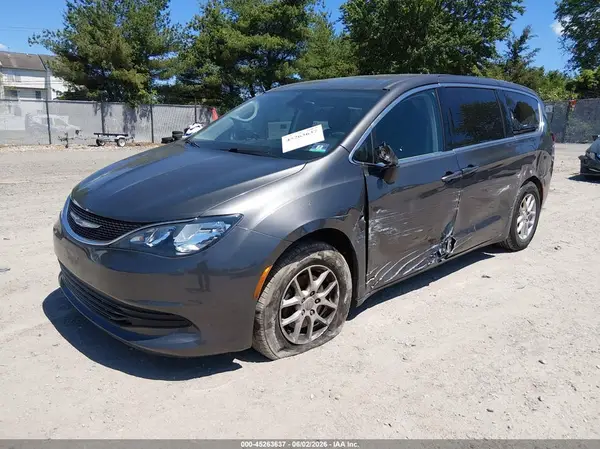 2C4RC1CG0HR509679 2017 CHRYSLER PACIFICA - Image 2