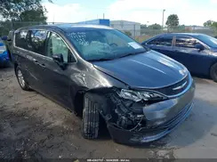 2C4RC1CG0HR511366 2017 CHRYSLER PACIFICA