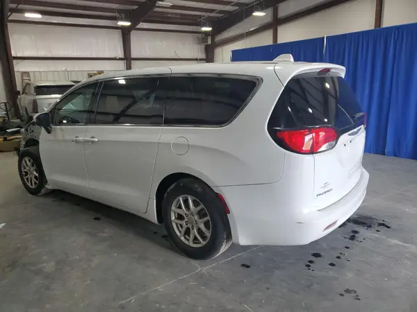 2C4RC1CG0HR511710 2017 CHRYSLER PACIFICA - Image 2