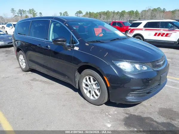 2C4RC1CG0HR522383 2017 CHRYSLER PACIFICA - Image 1