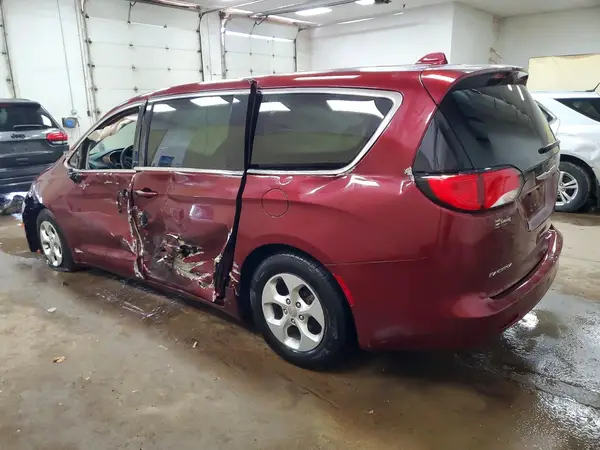2C4RC1CG0HR522707 2017 CHRYSLER PACIFICA - Image 2