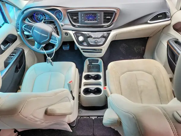 2C4RC1CG0HR522707 2017 CHRYSLER PACIFICA - Image 8