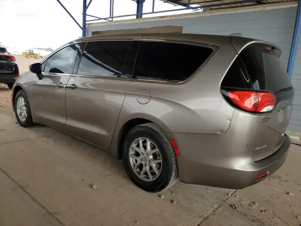 2C4RC1CG0HR579568 2017 CHRYSLER PACIFICA - Image 2