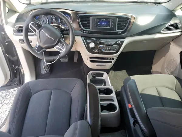 2C4RC1CG0HR608812 2017 CHRYSLER PACIFICA - Image 8