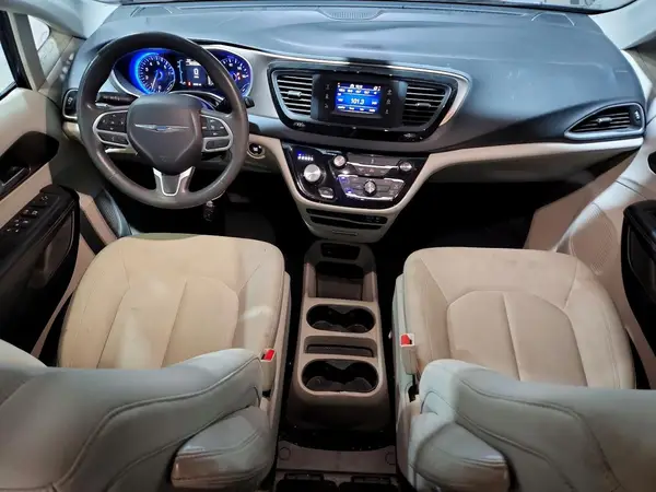 2C4RC1CG0HR657377 2017 CHRYSLER PACIFICA - Image 8