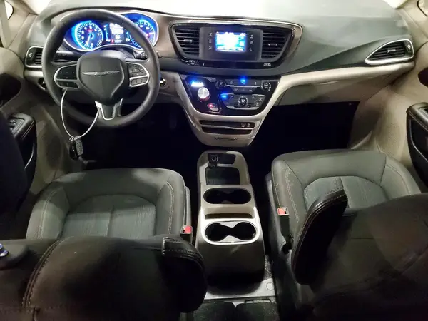 2C4RC1CG0HR815958 2017 CHRYSLER PACIFICA - Image 8