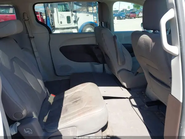 2C4RC1CG0KR733624 2019 CHRYSLER PACIFICA - Image 8