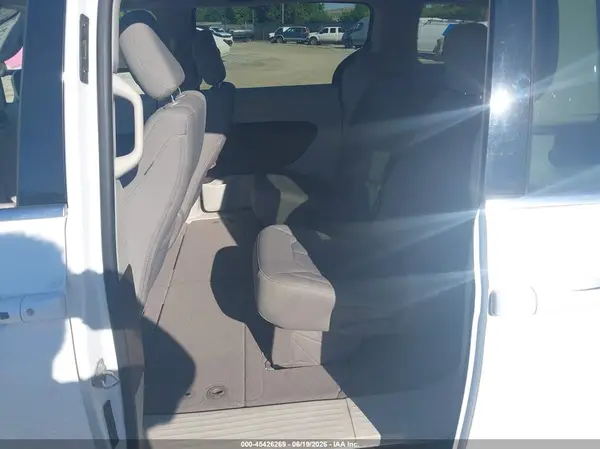 2C4RC1CG1HR500442 2017 CHRYSLER PACIFICA - Image 8