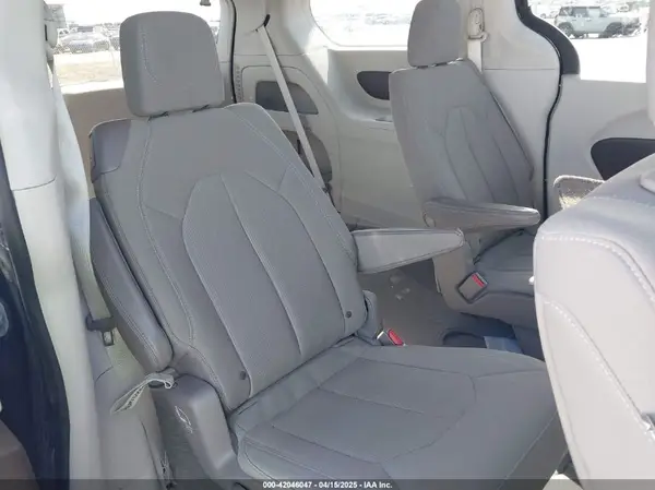 2C4RC1CG1HR501896 2017 CHRYSLER PACIFICA - Image 8