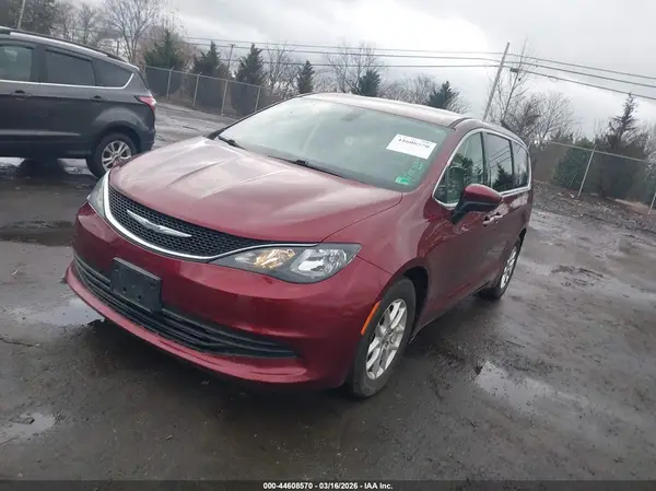 2C4RC1CG1HR502773 2017 CHRYSLER PACIFICA - Image 2