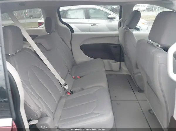 2C4RC1CG1HR502773 2017 CHRYSLER PACIFICA - Image 8