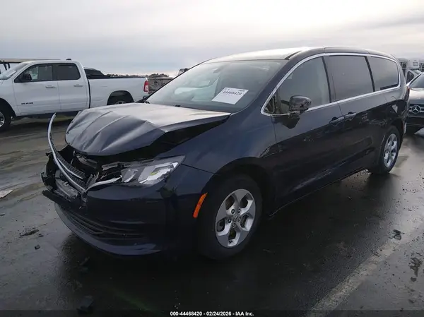2C4RC1CG1HR521551 2017 CHRYSLER PACIFICA - Image 2