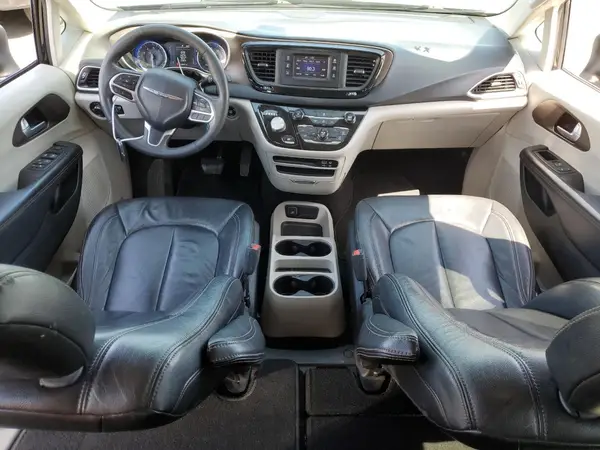 2C4RC1CG1HR552072 2017 CHRYSLER PACIFICA - Image 8