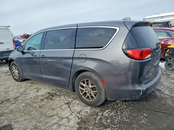 2C4RC1CG1HR553724 2017 CHRYSLER PACIFICA - Image 2