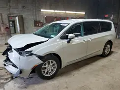 2C4RC1CG1HR665570 2017 CHRYSLER PACIFICA