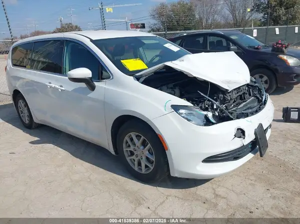 2C4RC1CG1HR725671 2017 CHRYSLER PACIFICA - Image 1