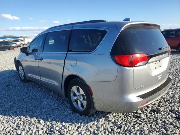 2C4RC1CG1HR836026 2017 CHRYSLER PACIFICA - Image 2