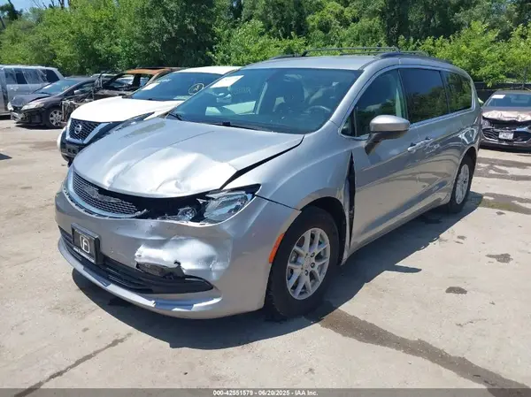 2C4RC1CG1HR837189 2017 CHRYSLER PACIFICA - Image 2