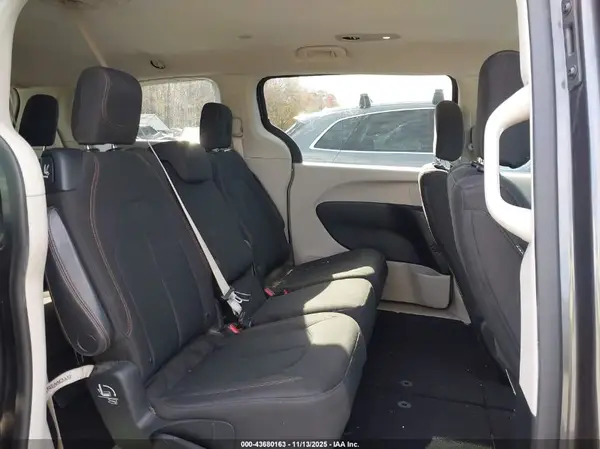 2C4RC1CG1JR171277 2018 CHRYSLER PACIFICA - Image 8