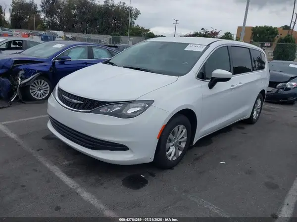 2C4RC1CG1JR171294 2018 CHRYSLER PACIFICA - Image 2