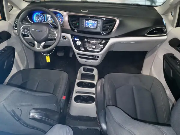2C4RC1CG2HR520537 2017 CHRYSLER PACIFICA - Image 8