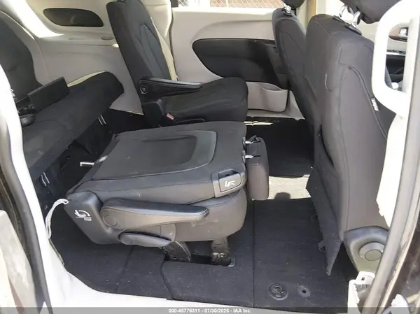 2C4RC1CG2HR627460 2017 CHRYSLER PACIFICA - Image 8