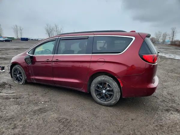 2C4RC1CG2HR768688 2017 CHRYSLER PACIFICA - Image 2