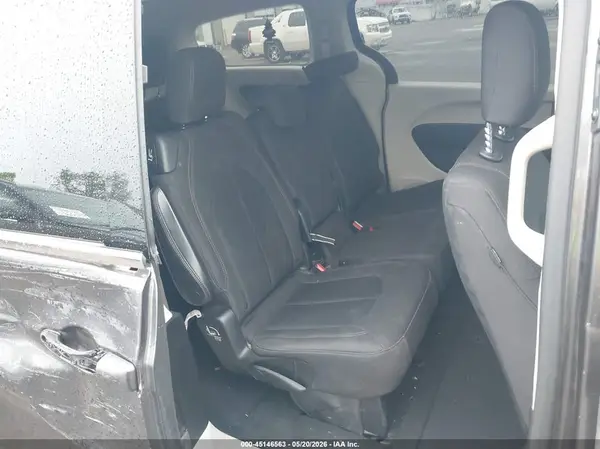 2C4RC1CG2JR106583 2018 CHRYSLER PACIFICA - Image 8