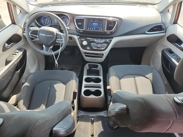 2C4RC1CG2JR157016 2018 CHRYSLER PACIFICA - Image 8